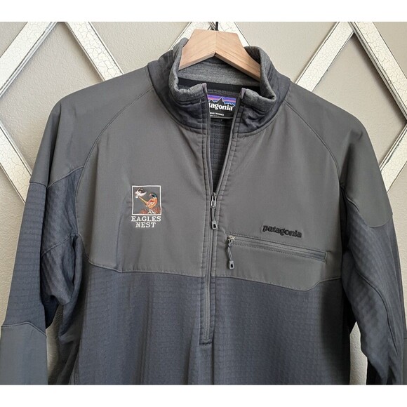 Patagonia Men's L Long-Sleeved R1 Field 1/2 Zip Pullover 52720 Gray *LOGO* - Picture 2 of 8